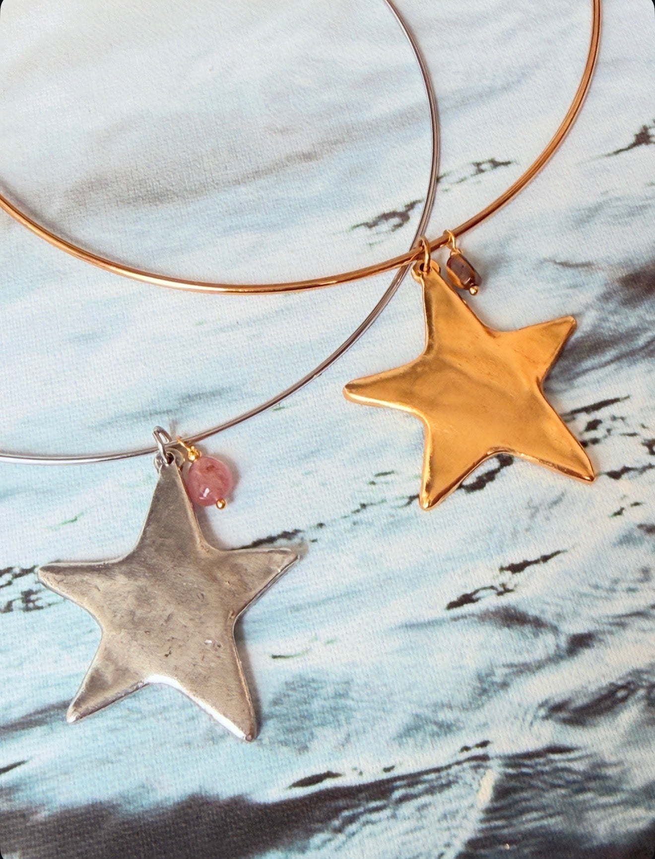 Almost Famous Star Collar